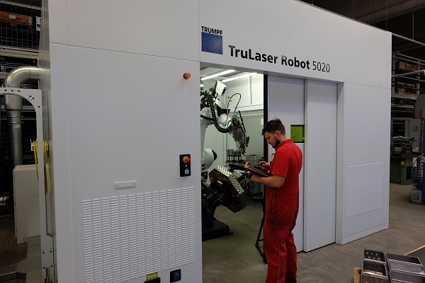 Der neue Schweißroboter TruLaser Robot 5020